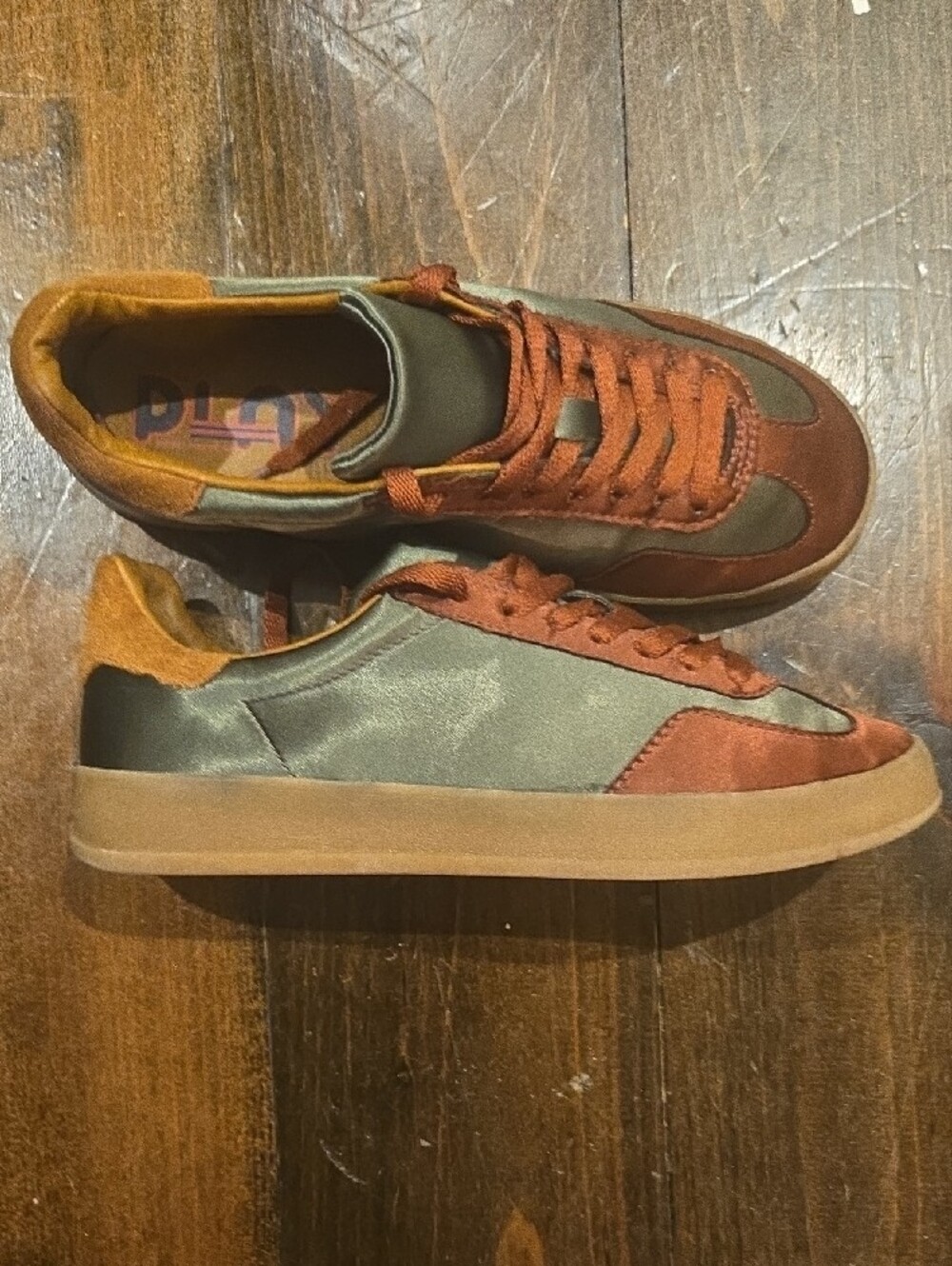 Jeffrey Campbell Keys Sneakers women’s Green and Brown Leather/Satin Sneaker SZ6